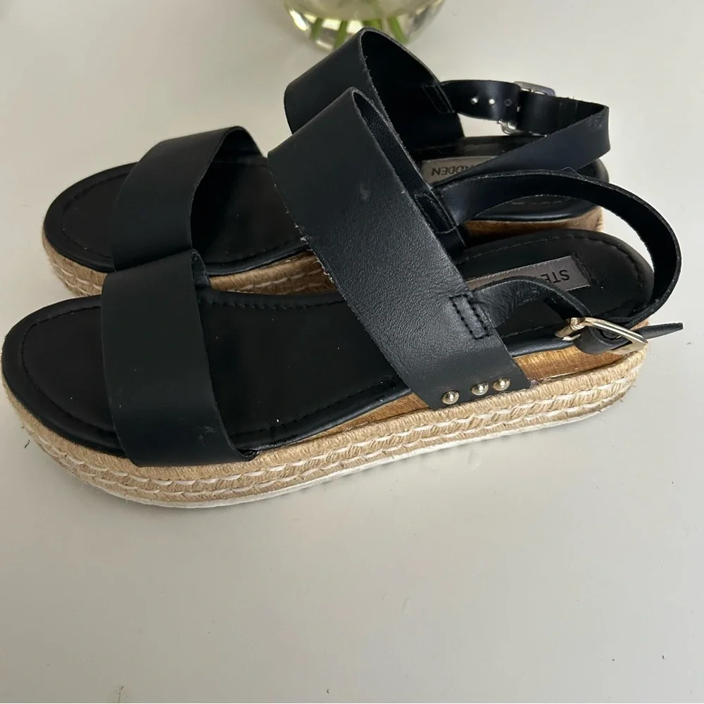 Steve Madden Catia wspaseillw leathwe sandals 8.5